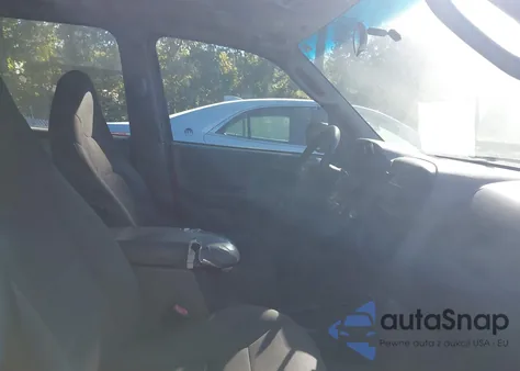 2001 Ford Escape Xlt из США, поврежденный, VIN 1FMYU04181KC63882